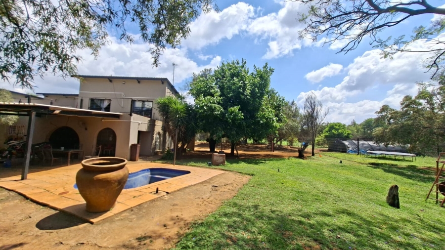 5 Bedroom Property for Sale in Schylock A H North West